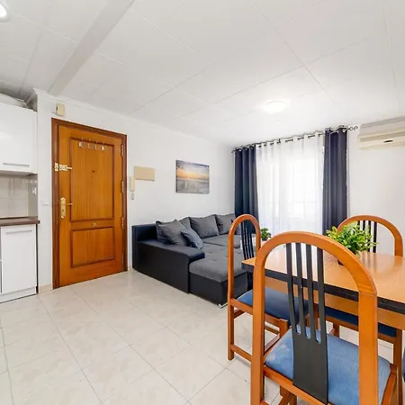 Ramon Apartment *